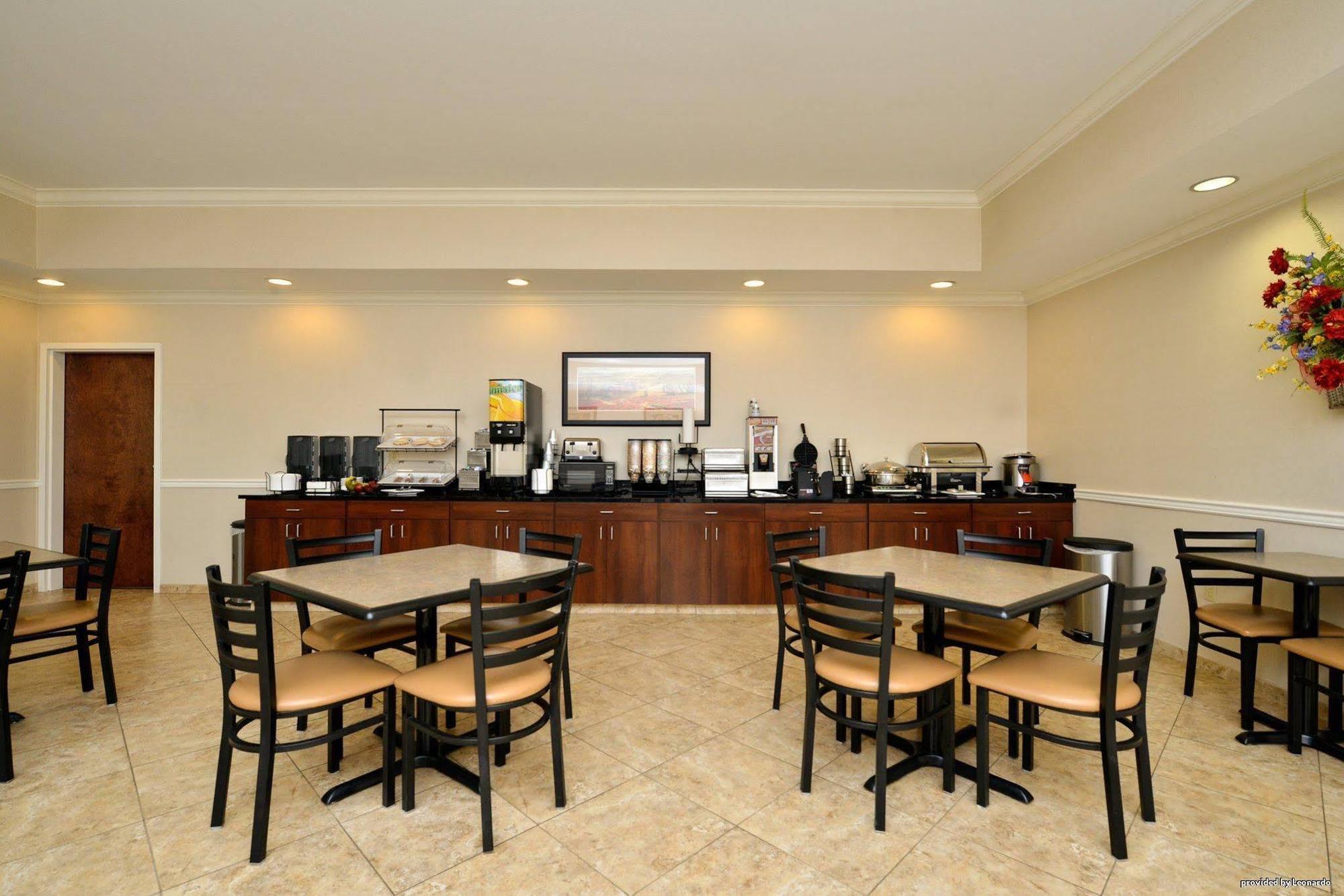 Best Western Plus Louisa Luaran gambar
